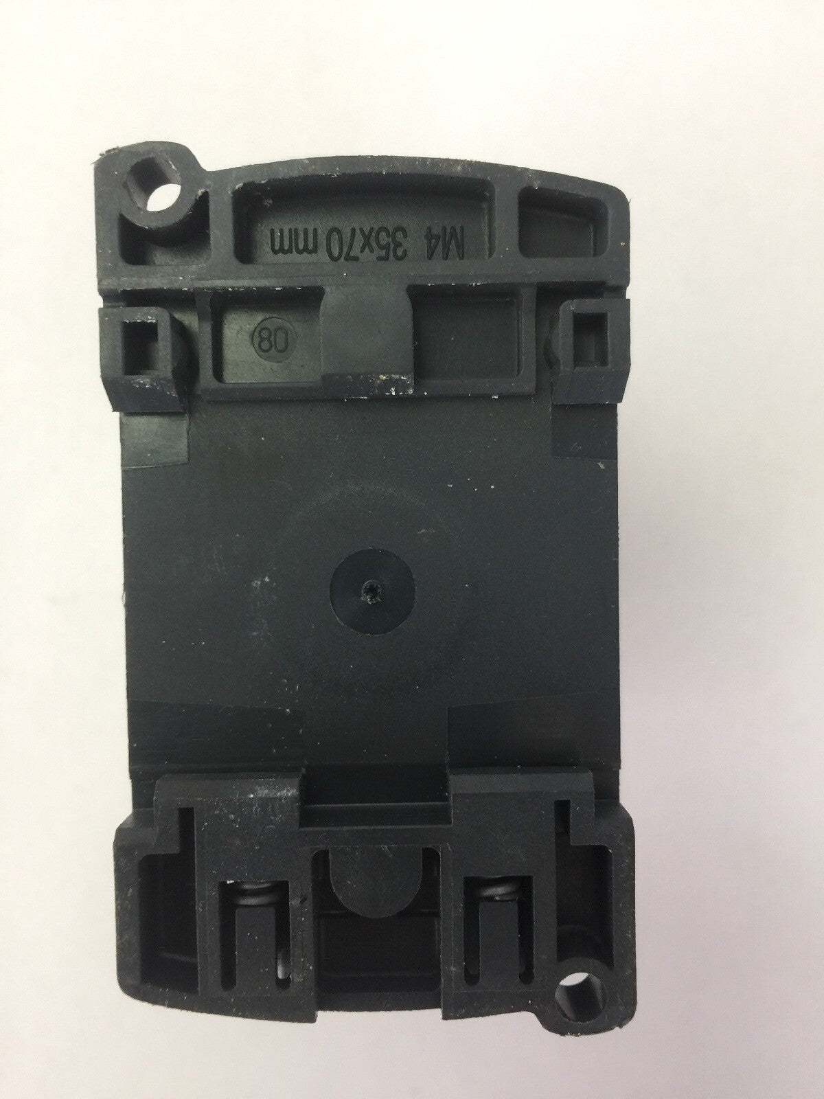 TELEMECANIQUE CAD32 BL RELAY 600VAC 10A COIL 24VDC 2,4 W LAD4TBDL 5-24V