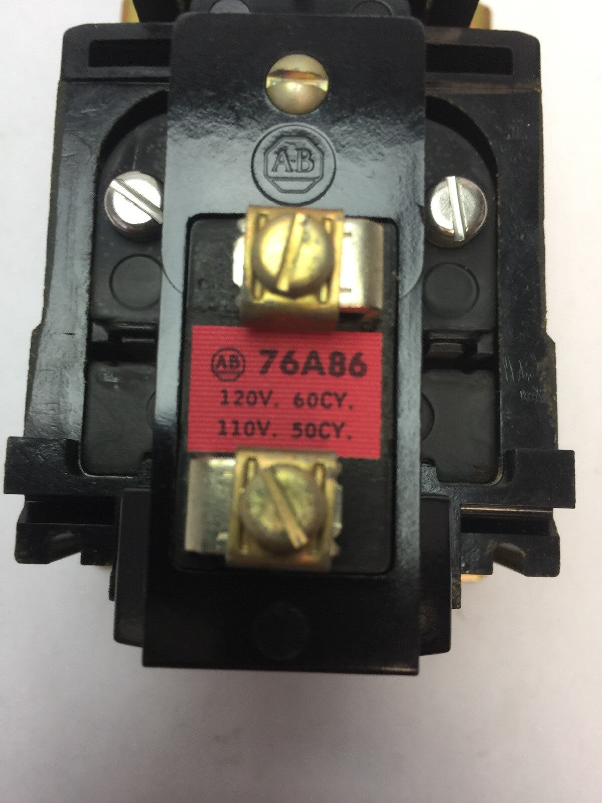 ALLEN BRADLEY 700-BR200A1 AC RELAY 600VAC 10AMP 2POLE 2NO 76A86 COIL 120V 60CY