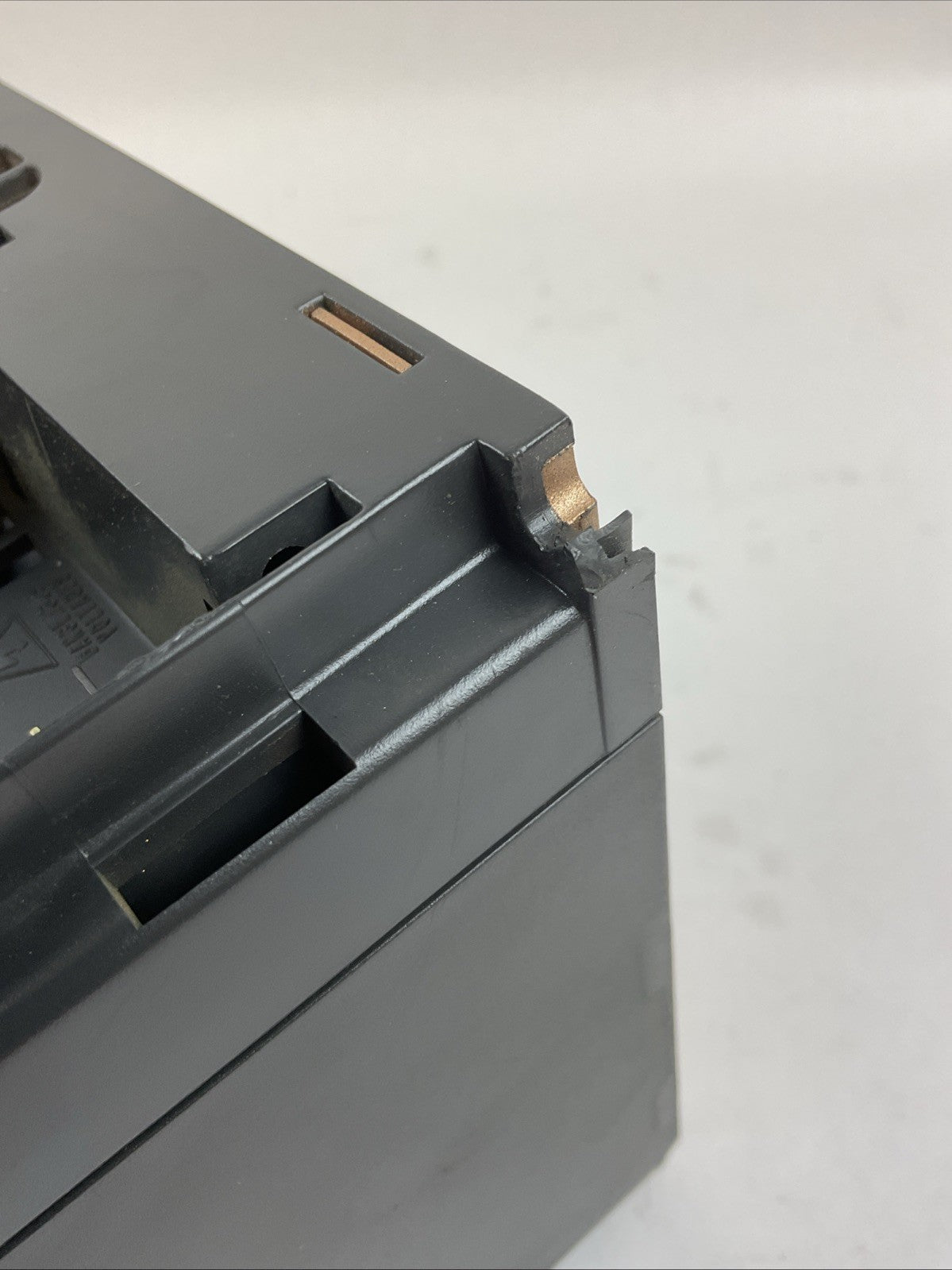 SIEMENS 6SE3216-8CB40 MICROMASTER VECTOR AC DRIVE 2.0HP 1500W 230VAC 7.40A
