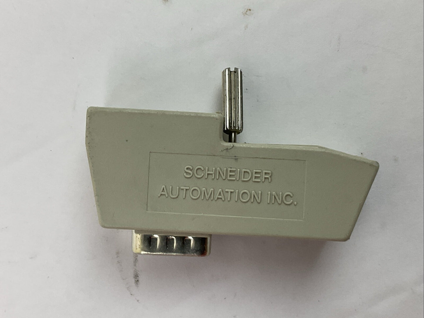 SCHNEIDER 170 XTS 020 00 MODBUS PLUS CONNECTOR DB9 TO RJ45 (LOT OF 2)