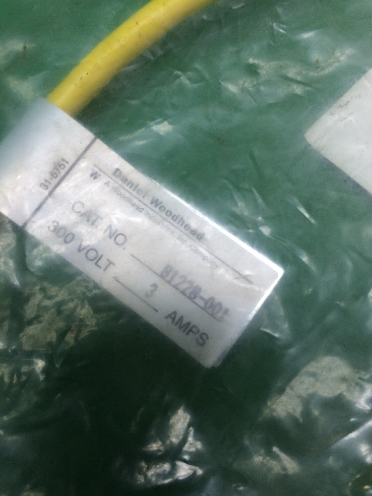 BRAD HARRISON 81228-001, 3P MALE, 4P FEMALE, CONNECTOR CABLE, 0.3 M, NEW
