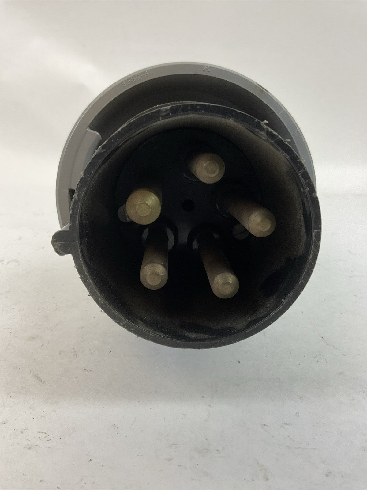 HUBBELL 5100P5W 347/600VAC PLUG PIN AND SLEEVE