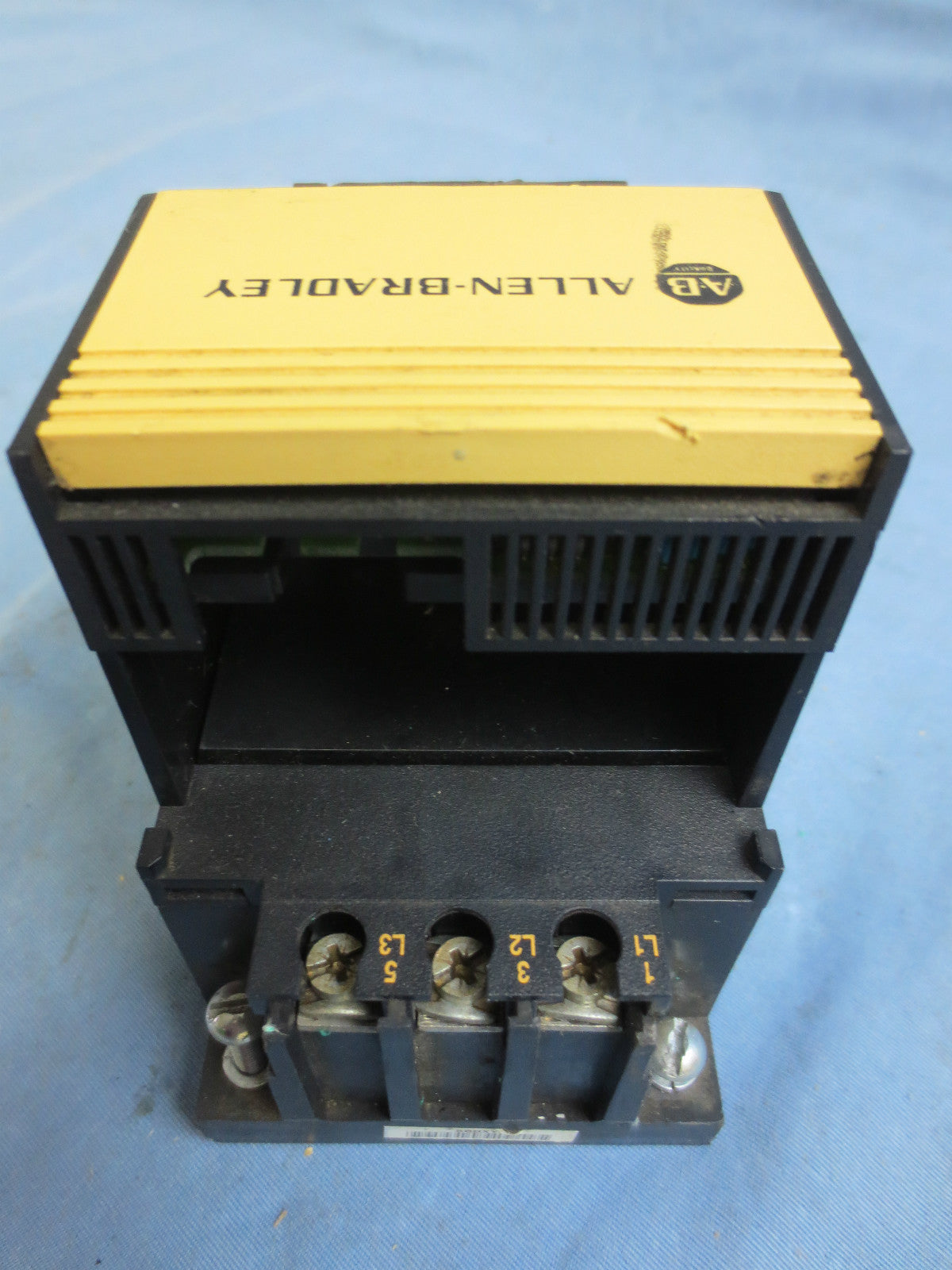 ALLEN-BRADLEY 150-A05NB SMART MOTOR CONTROLLER SMC-2 Ser. A