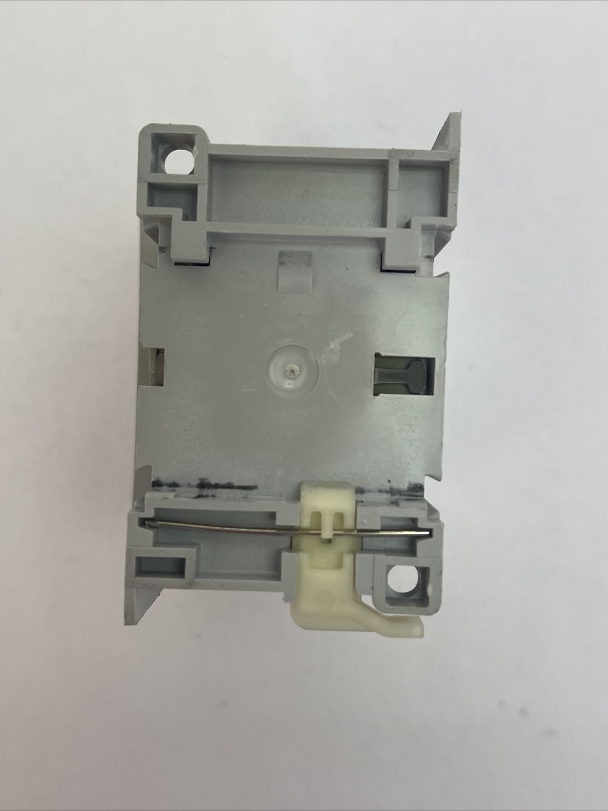ALLEN BRADLEY 700-CF400D* CONTACTOR SER A 600VAC 25A COIL 24VDC 100-S SER B