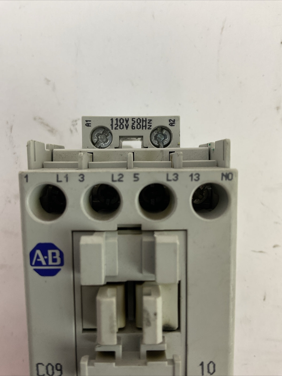 ALLEN BRADLEY STARTER (100-C09*10 SER A COIL 120V + 193-EECB SER C 1.0-5.0A)