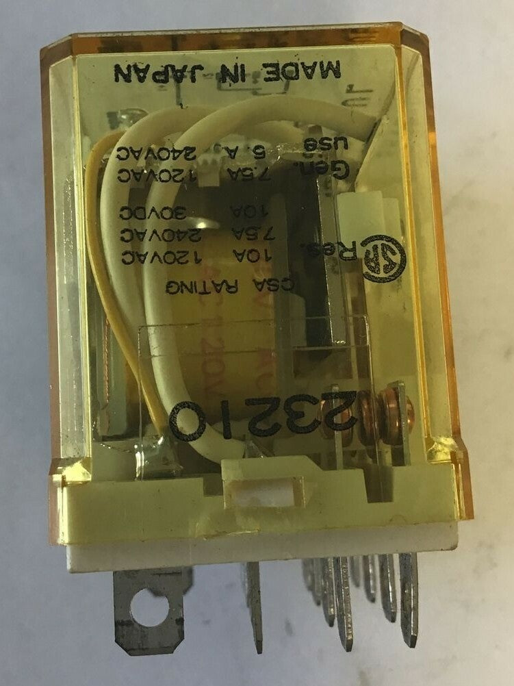 IDEC RH4B-UL RELAY 120/240VAC 30VDC***LOTOF2***