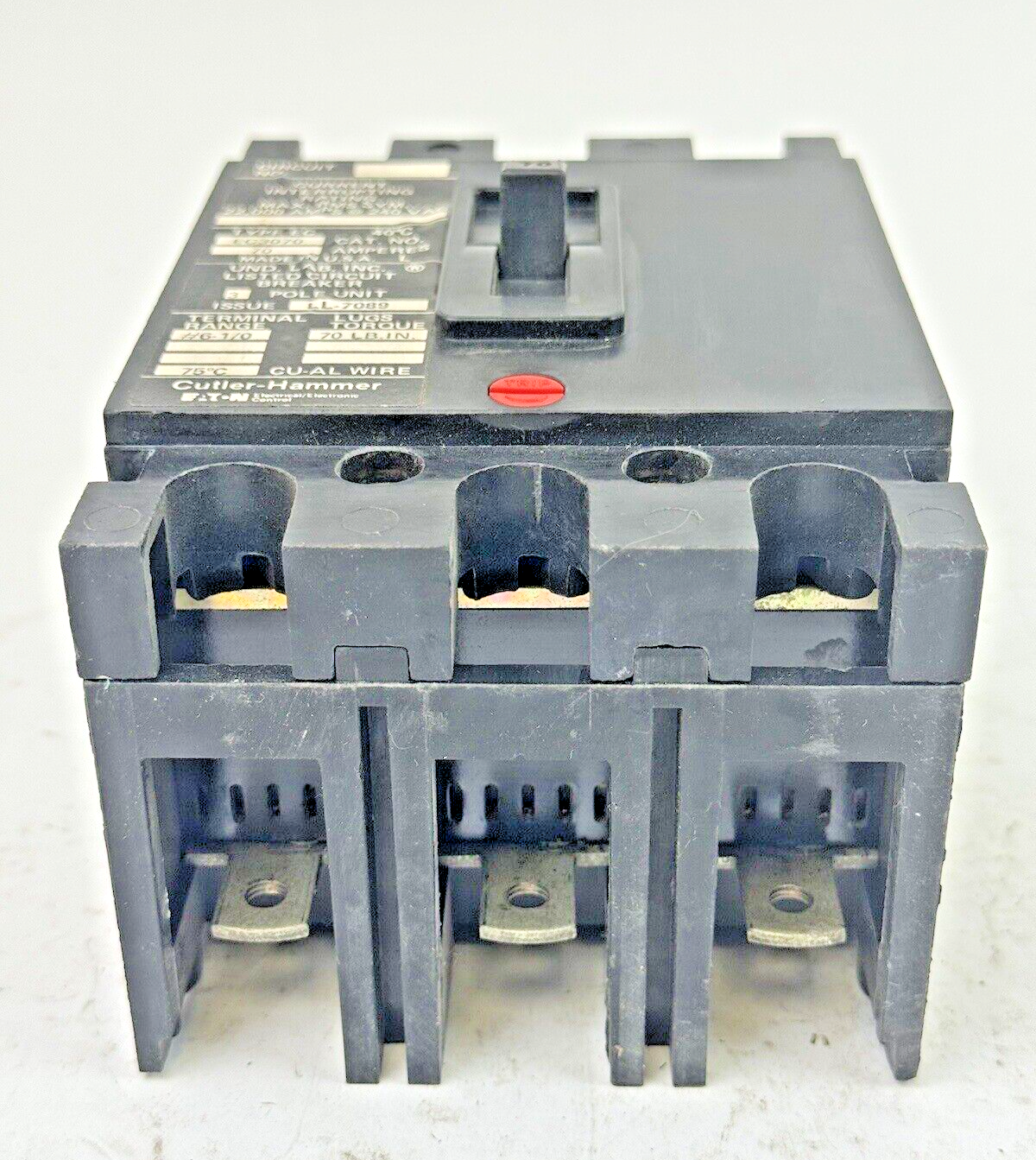 CUTLER-HAMMER - EC3070- CIRCUIT BREAKER - 70 A, 240 VAC, 3 POLE
