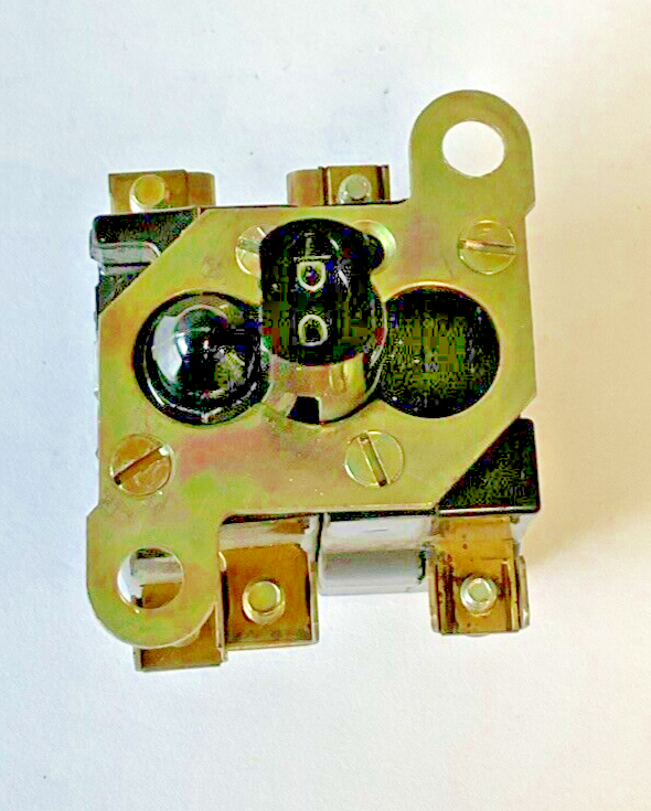 GENERAL ELECTRIC CR2940UX PUSH BUTTON CONTACT BLOCK 110V 50/60CY