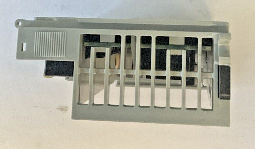 ALLEN BRADLEY 1769-OW8 RELAY MODULE SER.A REV.1 FWREV 1.1
