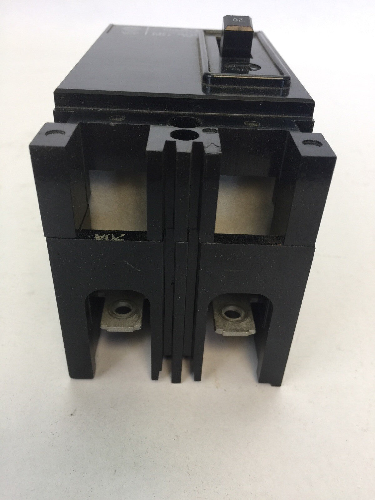 WESTINGHOUSE EHB2020 CIRCUIT BREAKER 20AMP 2POLE 480VAC 250VDC 4989D52G19