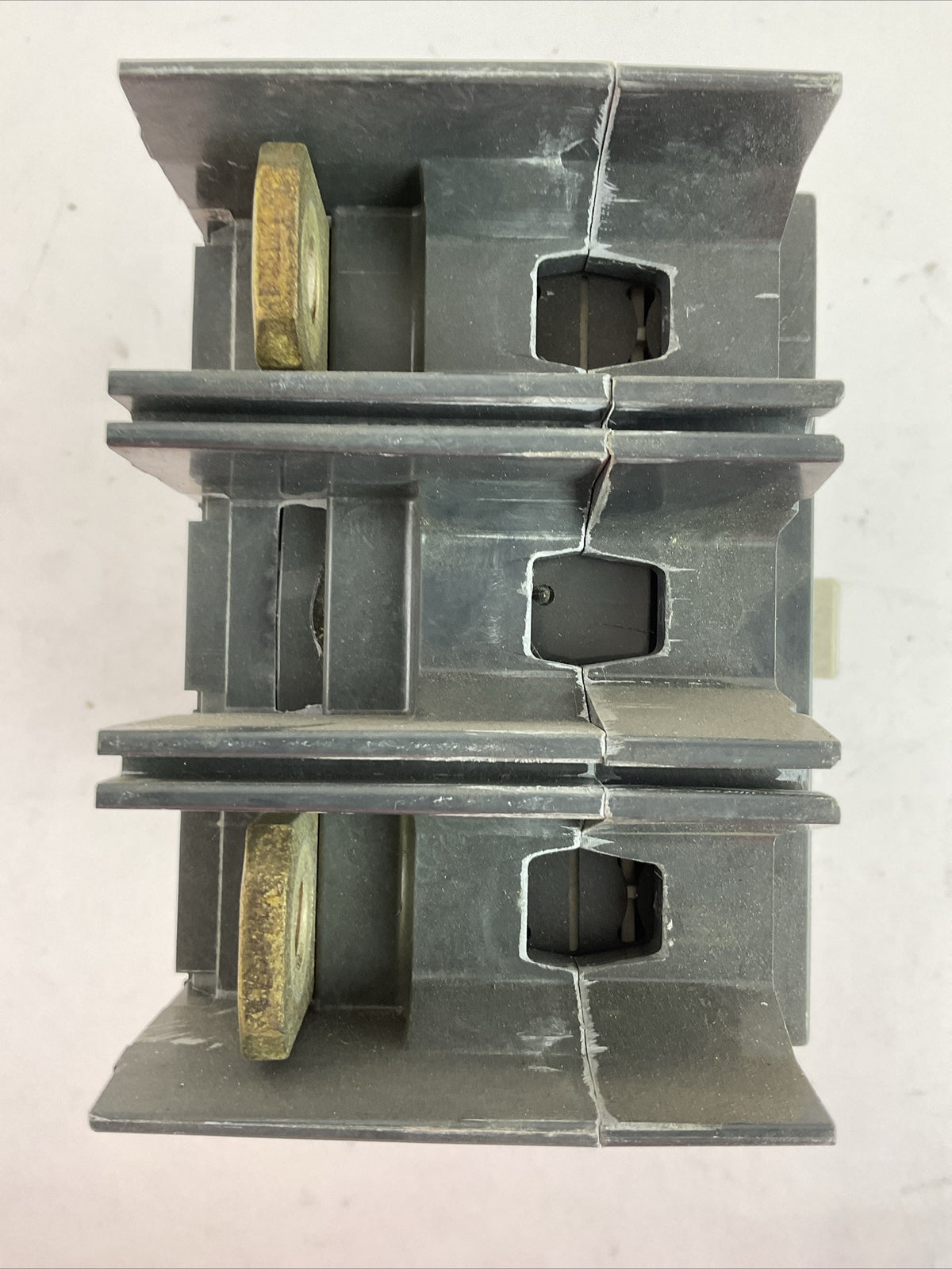 GE SGHA26AT0400 CIRCUIT BREAKER 400AMP 600VAC 2POLE SRPG400A400 TRIP PLUG 400AMP