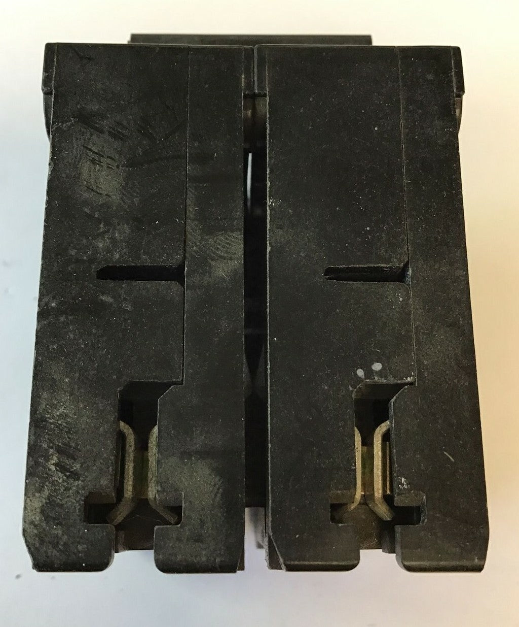 LCB CORP. LB215 CIRCUIT BREAKER 120/240VAC ***LOTOF2***