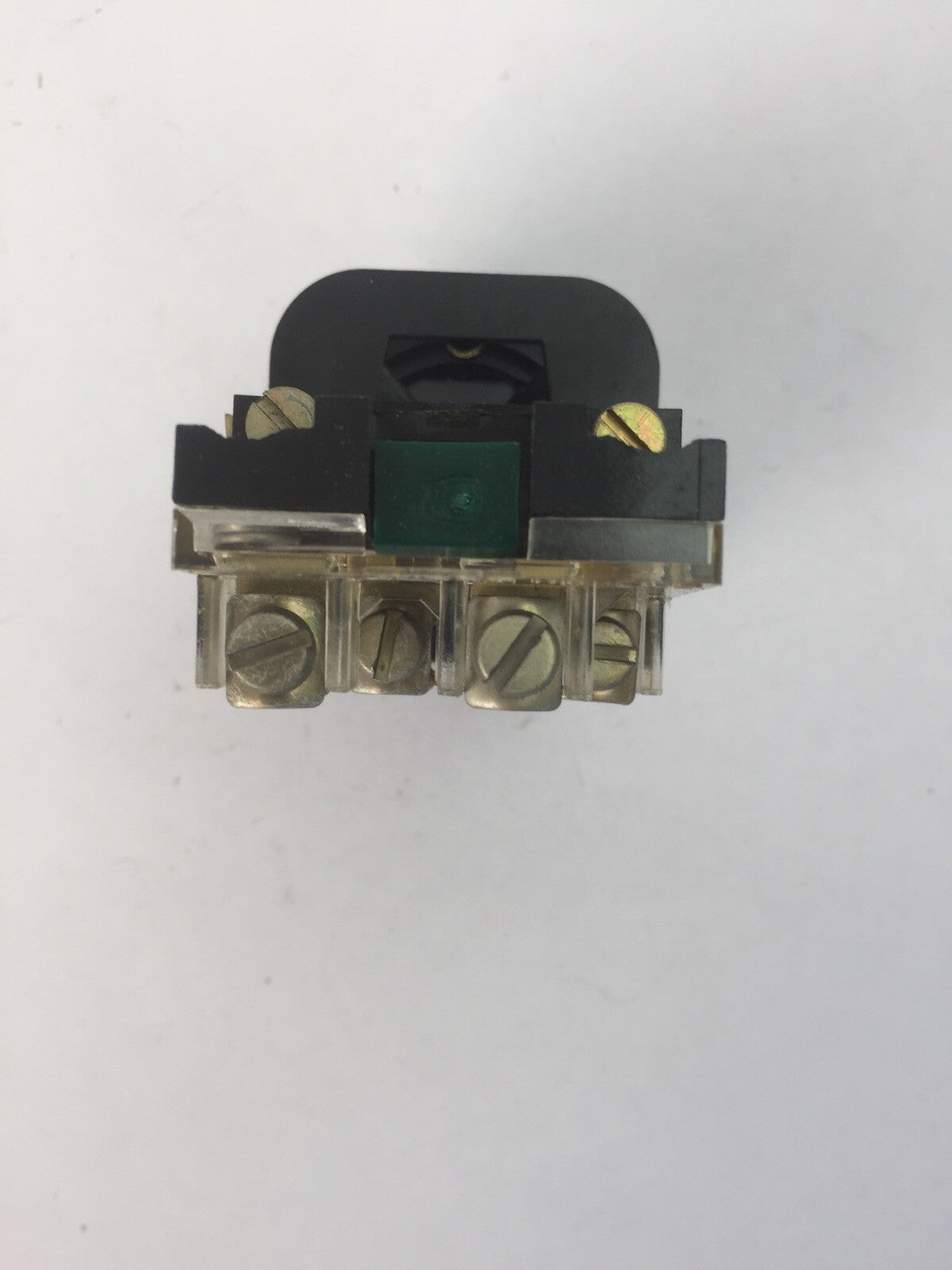 TELEMECANIQUE XB2MA21 PUSH BUTTON 600VAC