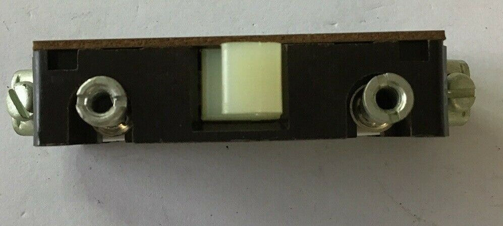 CUTLER HAMMER C320KA2 AUXILIARY CONTACTS SER.A2 600VAC