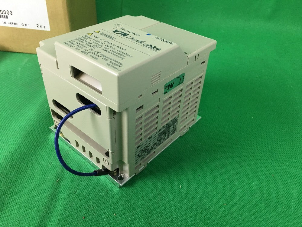 YASKAWA CIMR-V7WU41P5 DRIVE 3PH 460V 4.8A VARISPEED V7N