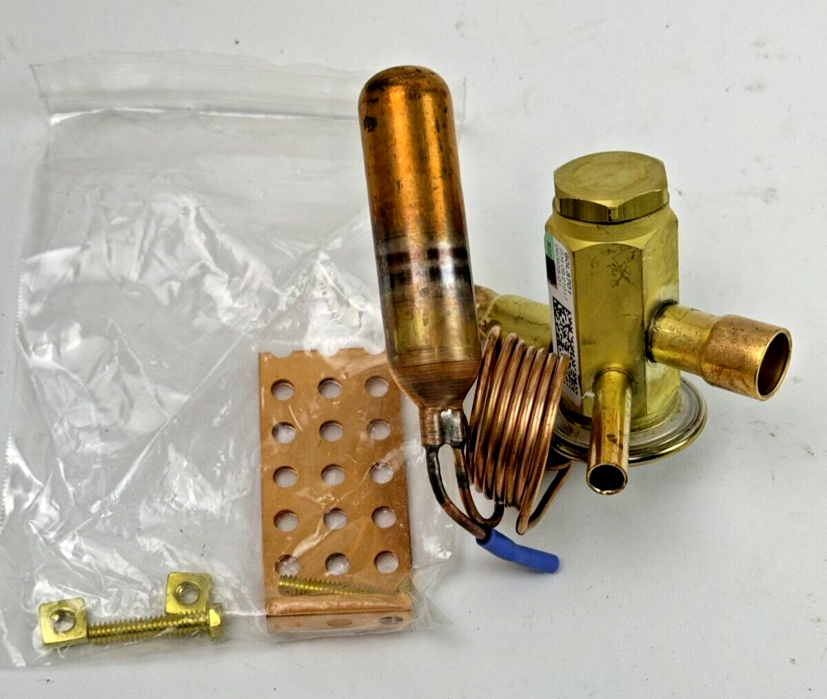PARKER - HE5VX100A - THERMOSTATIC EXPANSION VALVE 040658-01- LENNOX P/N 60L3701