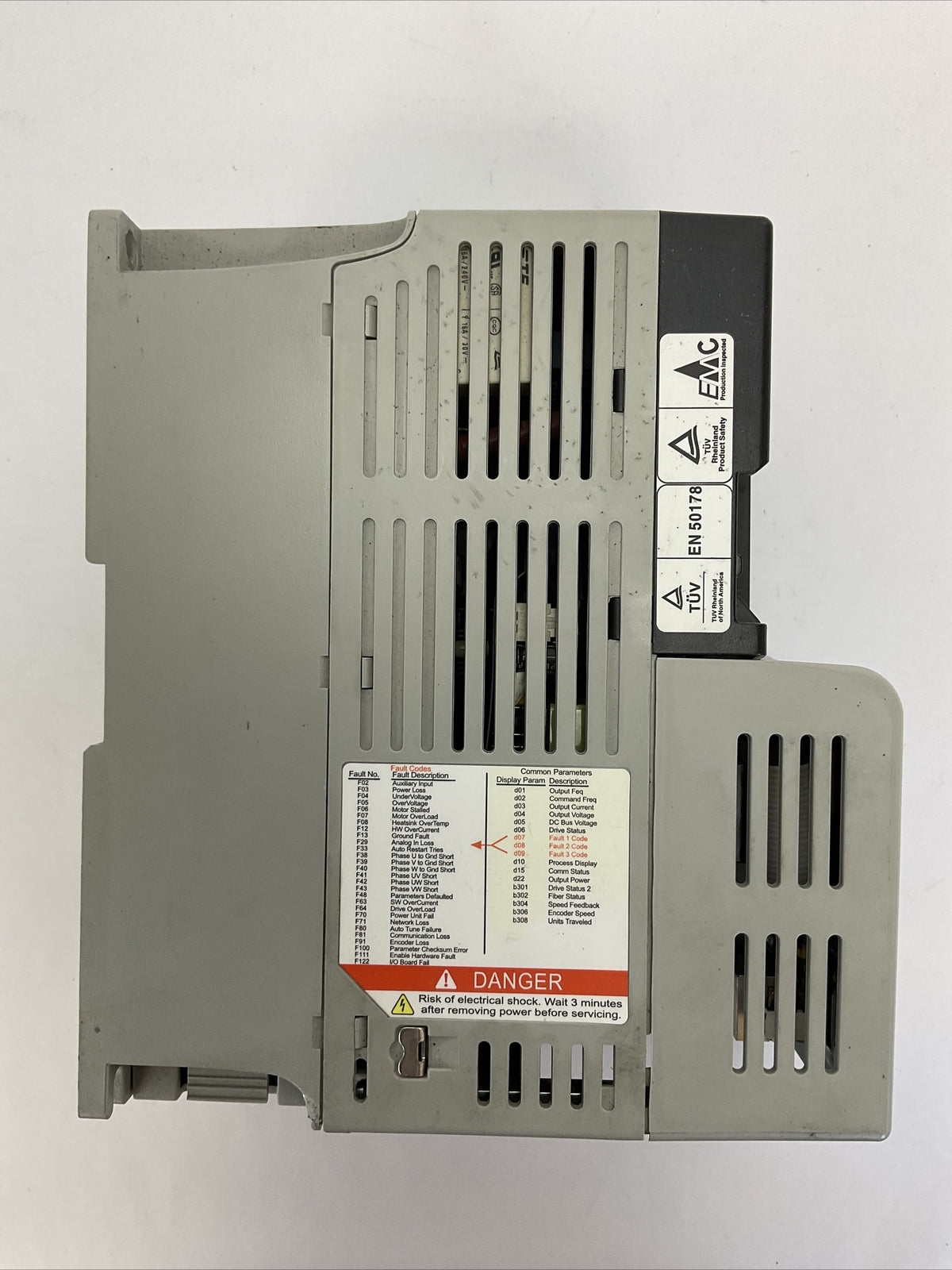 ALLEN BRADLEY 22D-D2P3N104 SER A FRN 2.01 AC DRIVE OUTPUT 0-460VAC