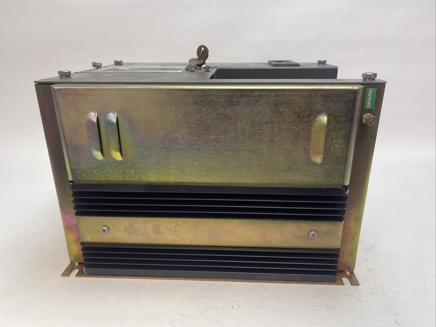 ALLEN BRADLEY 1772-LP3 SER A 120/240V 60/50HZ 2/1A PLC 2/30 PROGRAMMABLE CONTROL
