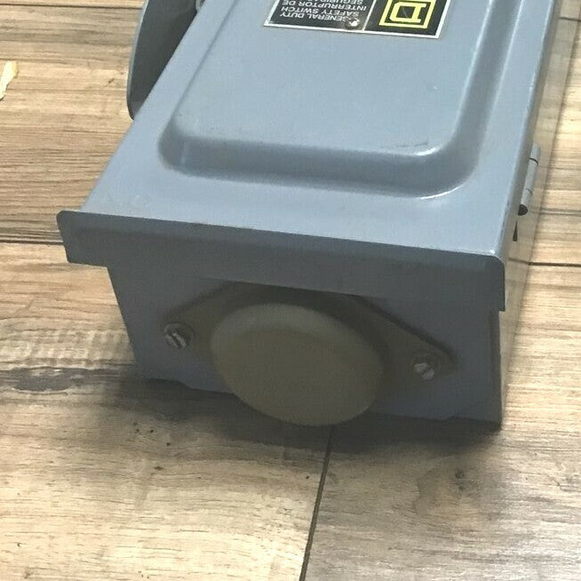 SQUARE D D222NRB SAFETY SWITCH 240VAC 60AMP SER.F01 TYPE3R (NO NEUTRAL)