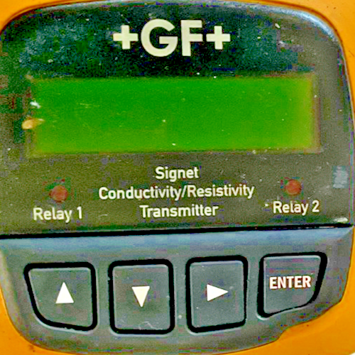 GEORG FISCHER SIGNET 388502 CONDUCTIVITY/RESISTIVITY TRANSMITTER