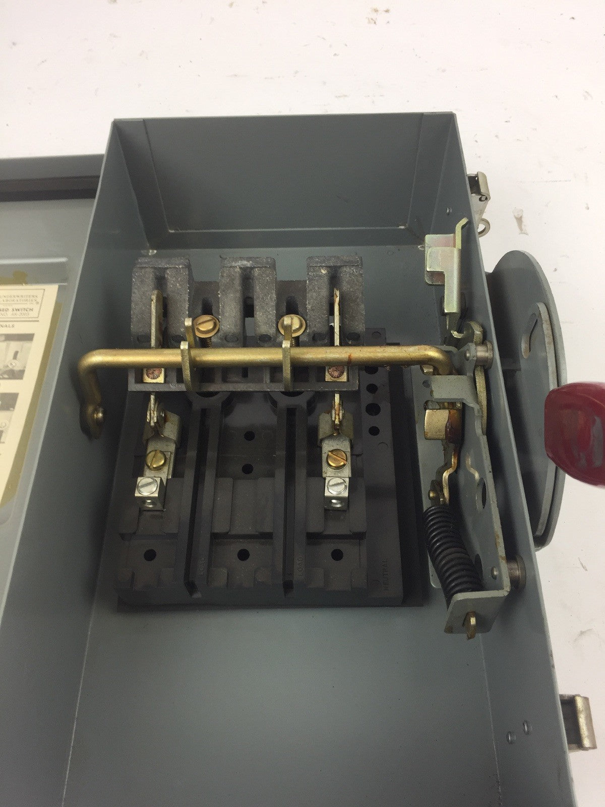 WESTINGHOUSE JHU221 HEAVY DUTY SAFETY SWITCH 240 VAC 250 VDC 30 AMP
