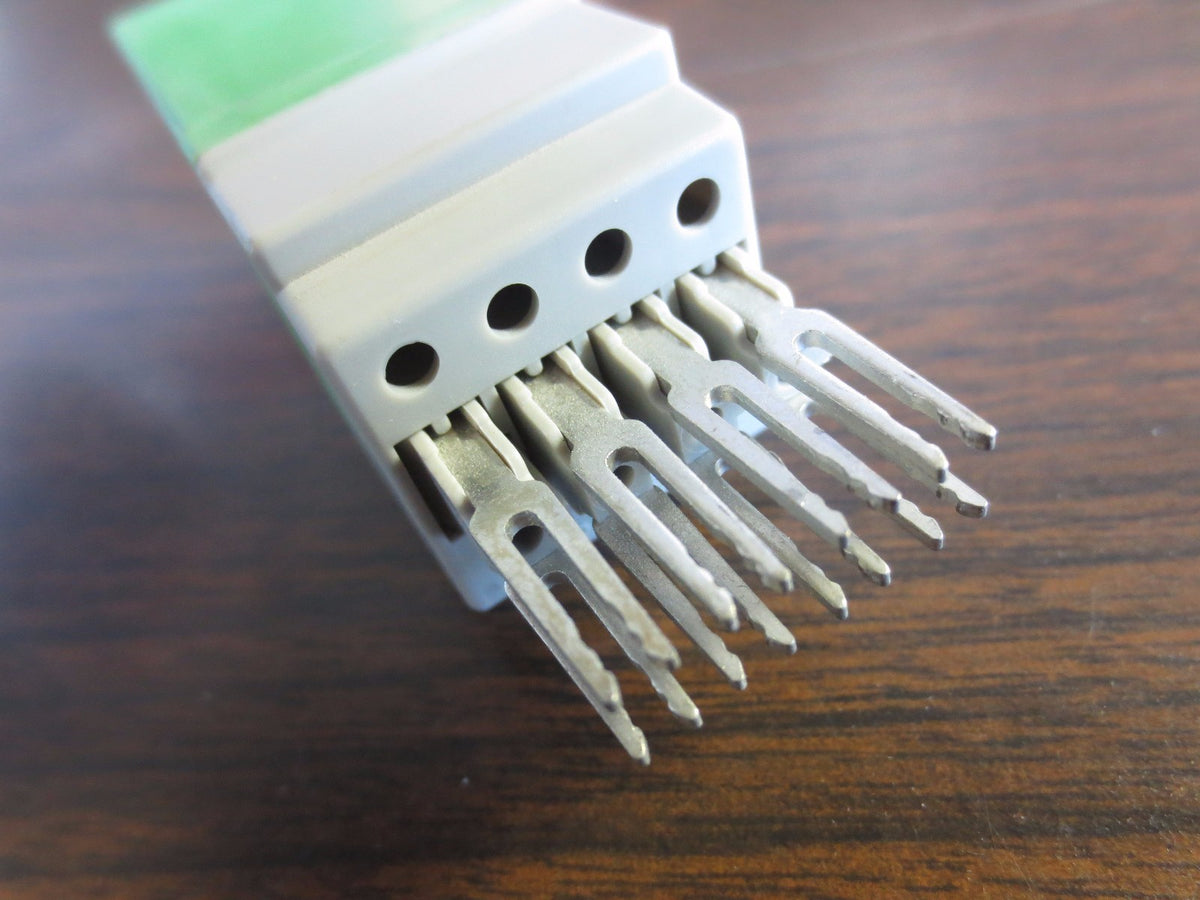 PHOENIX CONTACT RELAY - ST-REL4-KG24/21-21 - TYP ST-REL4A - 2823308 24VDC/24VAC
