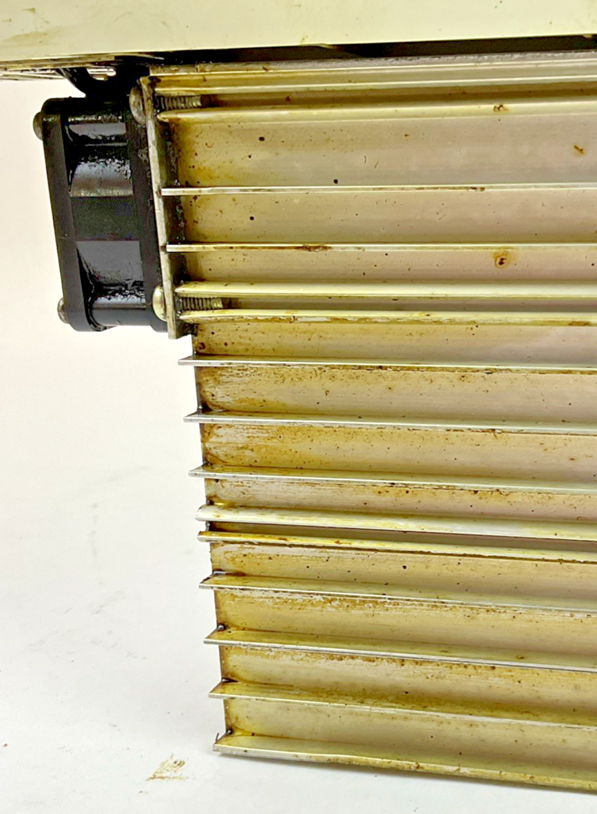 MITSUBISHI MDS-CH-V1-05 SERVO DRIVE UNIT 0.5KW 648V H/W VER.E 240HZ