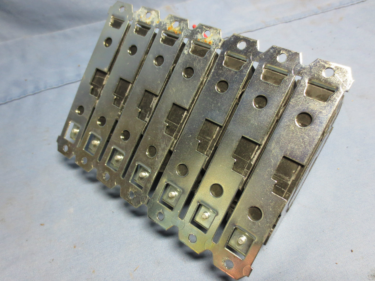 GE CIRCUIT BREAKERS 15A (2) 2-POLE, (1) 3-POLE on RACK - THHQC TYPE