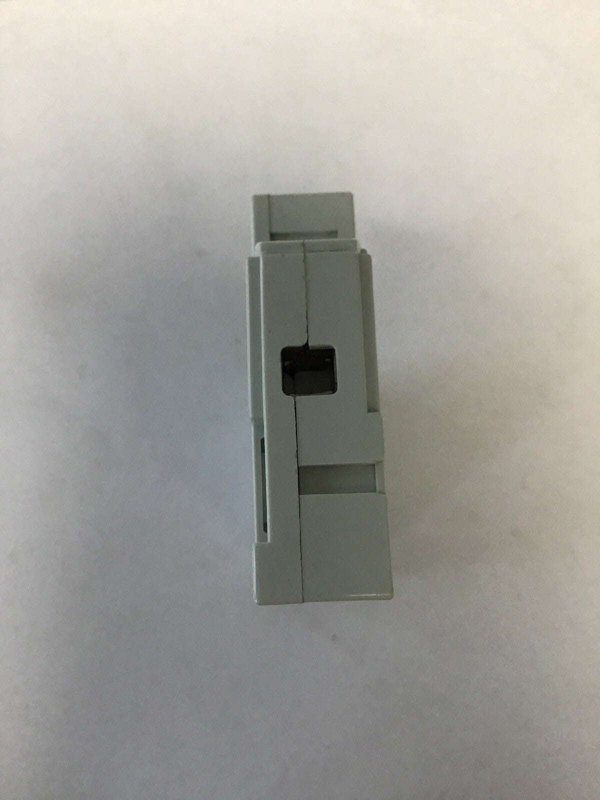 ALLEN BRADLEY 1492-CB1G040 SER. C MINIATURE CIRCUIT BREAKER1 POLE 4A 1/3HP 277V