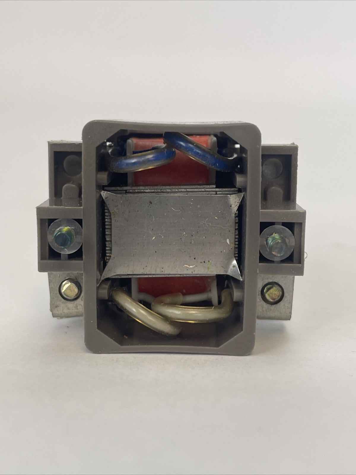 IDEC T2 TRANSFORMER POWER SUPPLY INPUT 240V 50-60HZ NO LOAD 7.5V OUTPUT 1VA