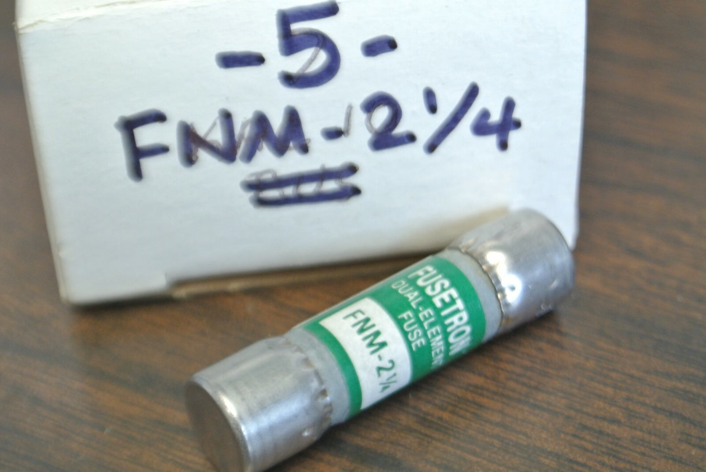 LOT of 5 / BUSS FNM-2-1/4 DUAL-ELEMENT FUSE / 2-1/4A / 250V