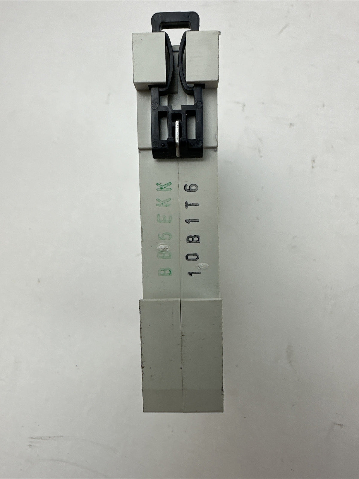 EATON FAZ-B10/1-SP CIRCUIT BREAKER 10A 230/400VAC 240/415VAC 1POLE