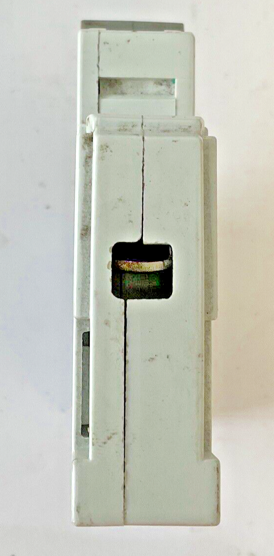 ALLEN BRADLEY 1492-CB1 G200 CIRCUIT BREAKER 2A SER.C 3HP 277VAC 1PH**LOTOF2**