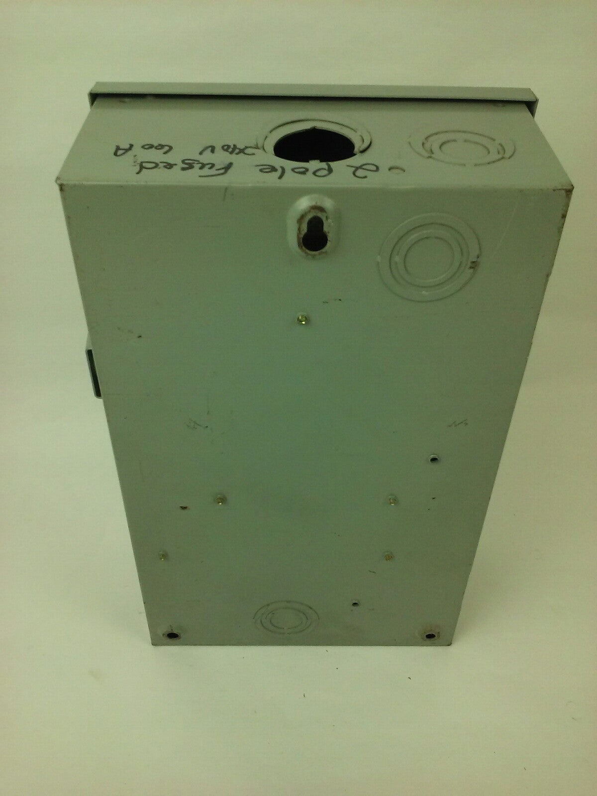 CUTLER HAMMER DG222NGB, SER.B, G.D. SAFETY SWITCH, 60A, 240V, 60HZ, FUSIBLE,USED