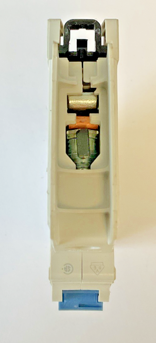 ALLEN BRADLEY 1489-M1D150 CIRCUIT BREAKER SER.D 10KA 277V 50/60HZ ***LOTOF2***