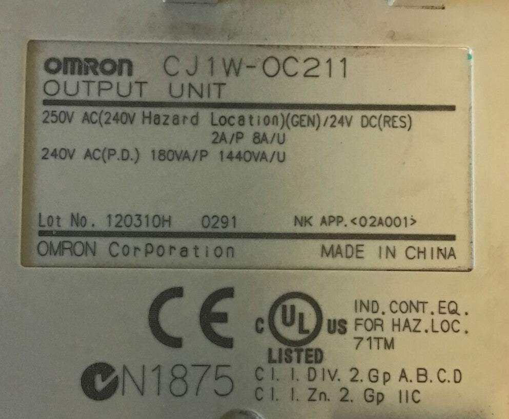 OMRON CJ1W-OC211 OUTPUT UNIT 250VAC 24VDC