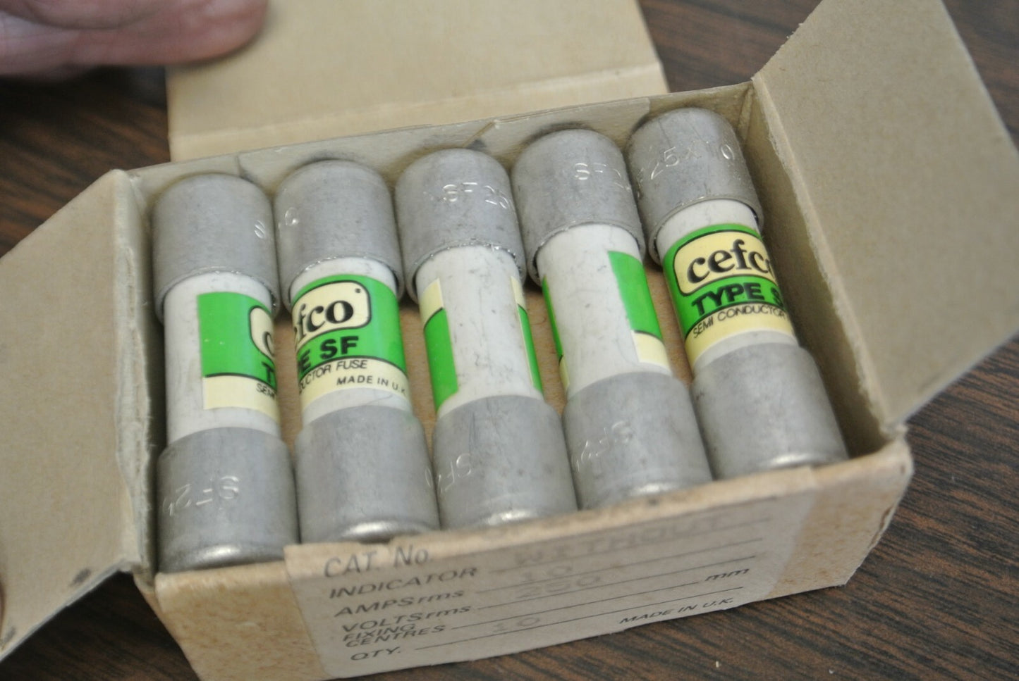 CEFCO SF25X10 RECTIFIER FUSE / 10A / 250V / NEW SURPLUS / EACH