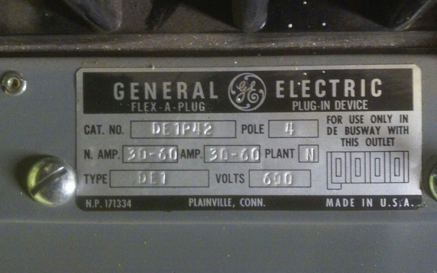 General Electric FLEX-A-PLUG SWITCH / BUS PLUG - 60A, 600V, 4-Pole (DFPH462 DE)