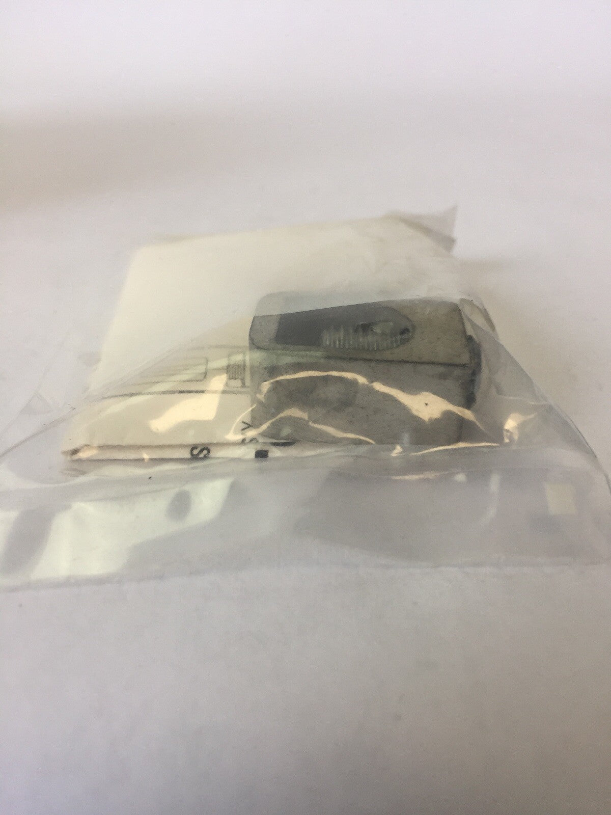 GOULD LA1-E100 KIT FOR E-FRAME BREAKERS (LOT OF 20)