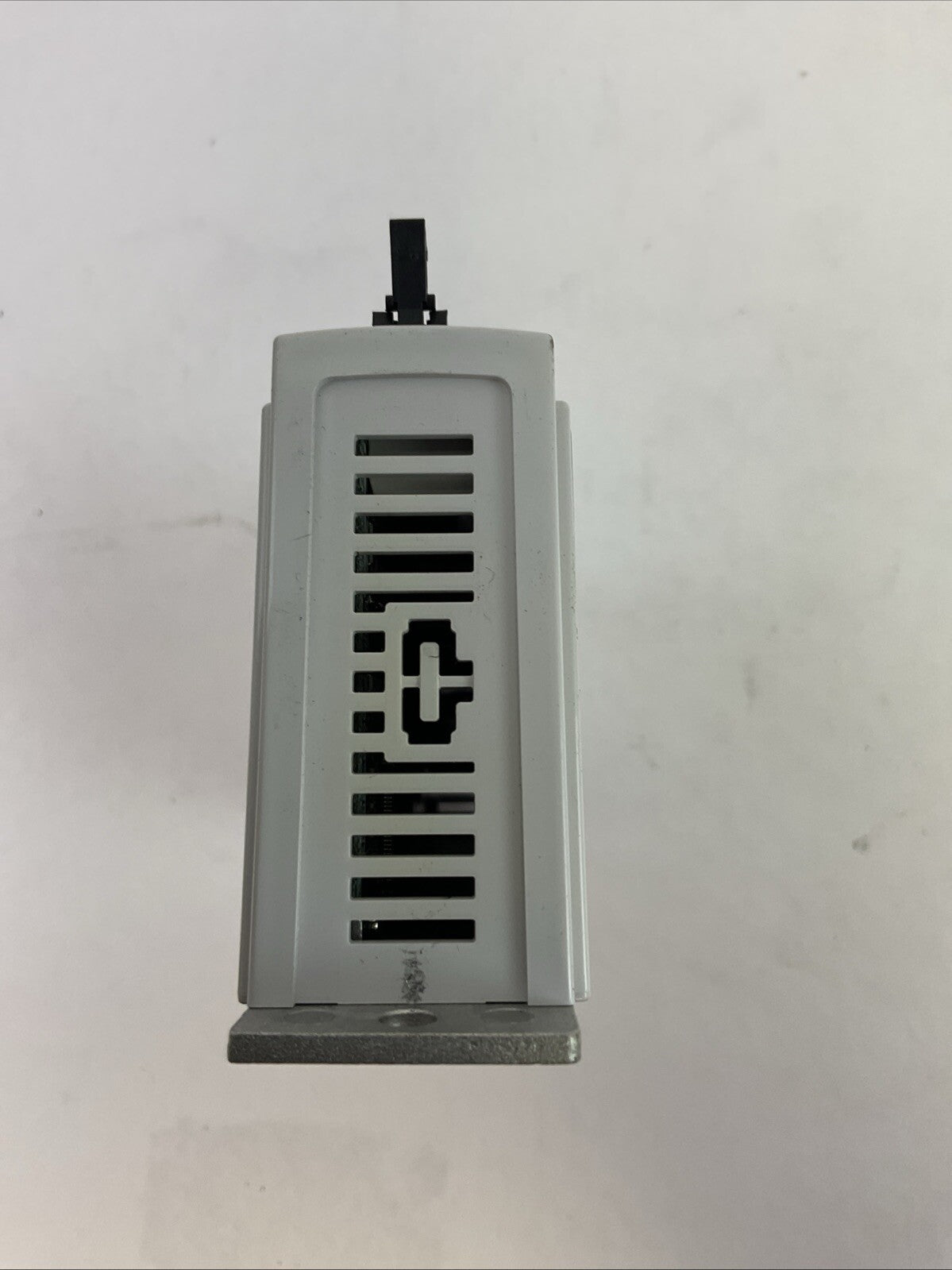 IAI ACON-C-30 I-NP-2-0-ABU POSITION CONTROLLER OUTPUT 0-24VAC INPUT 24VDC 2A