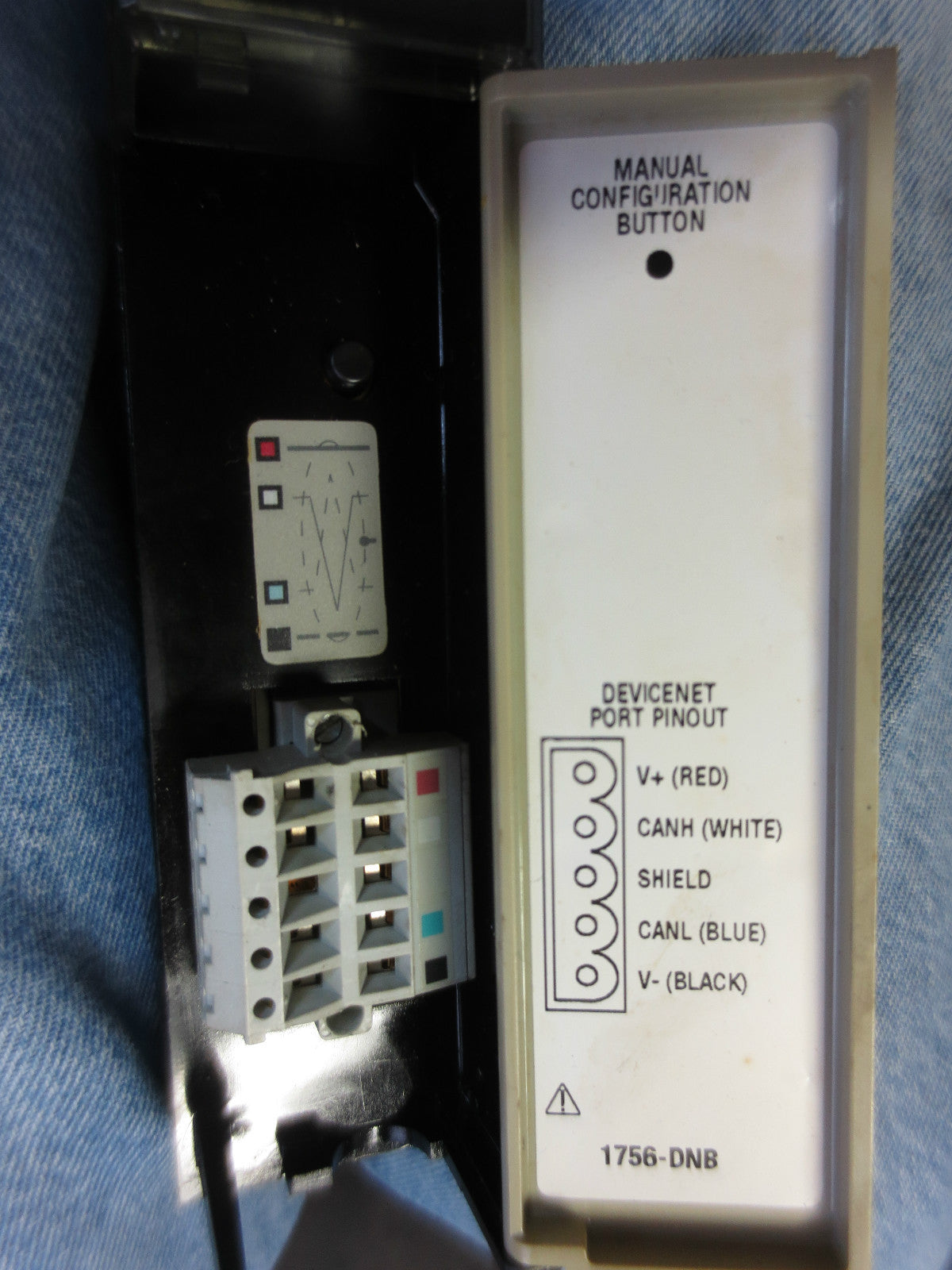 ALLEN-BRADLEY 1756-DNB/A CONTROL-LOGIX DEVICENET COMMUNICATION MODULE