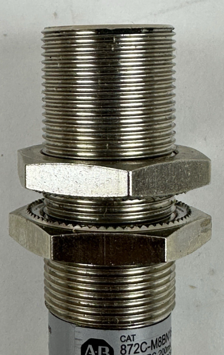 Allen-Bradley 872C-M8BN18-D4 /Ser. E Inductive Proximity Sensor 10-30 VDC