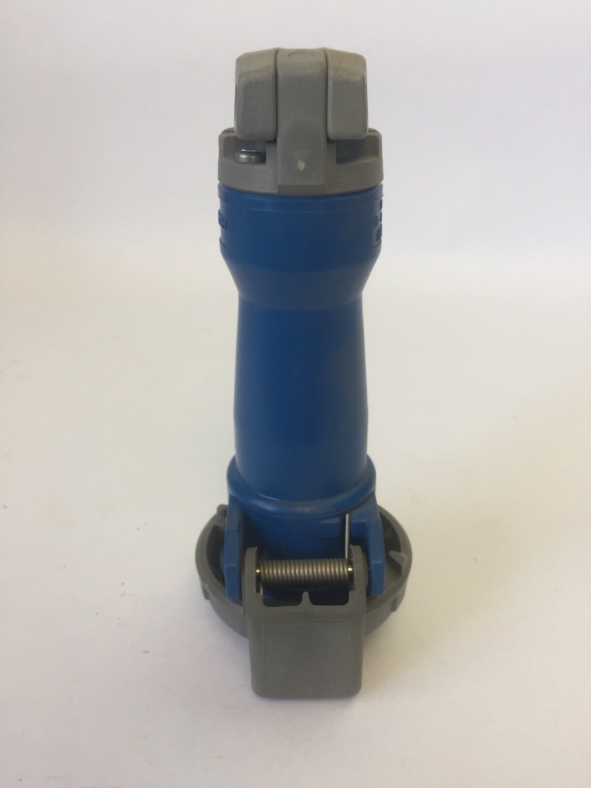 HUBBELL 320C6W PIN & SLEEVE WATERTIGHT CONNECTOR 20A 250VAC 2P 3WIRE GROUNDING