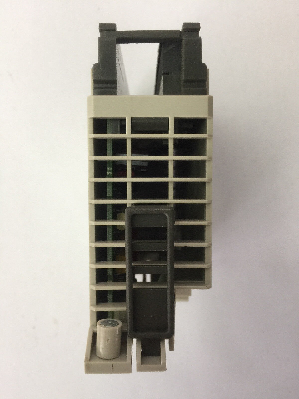 AEG MODICON DAP 217 / AS-BDAP-217 DISCRETE OUTPUT,TRUE LOW 16 X 5-24 VDC
