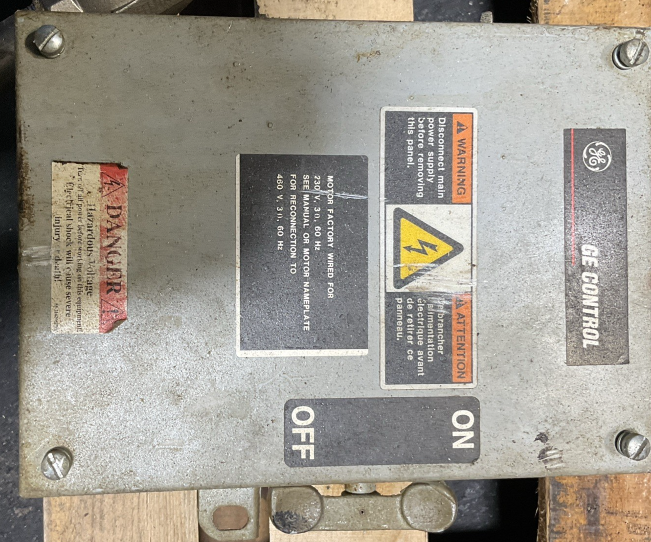 HOT MELT SYSTEM W/ WPN DA184TSW-4C & SK372.1 N180TC & NORDSON PUMP 1047481