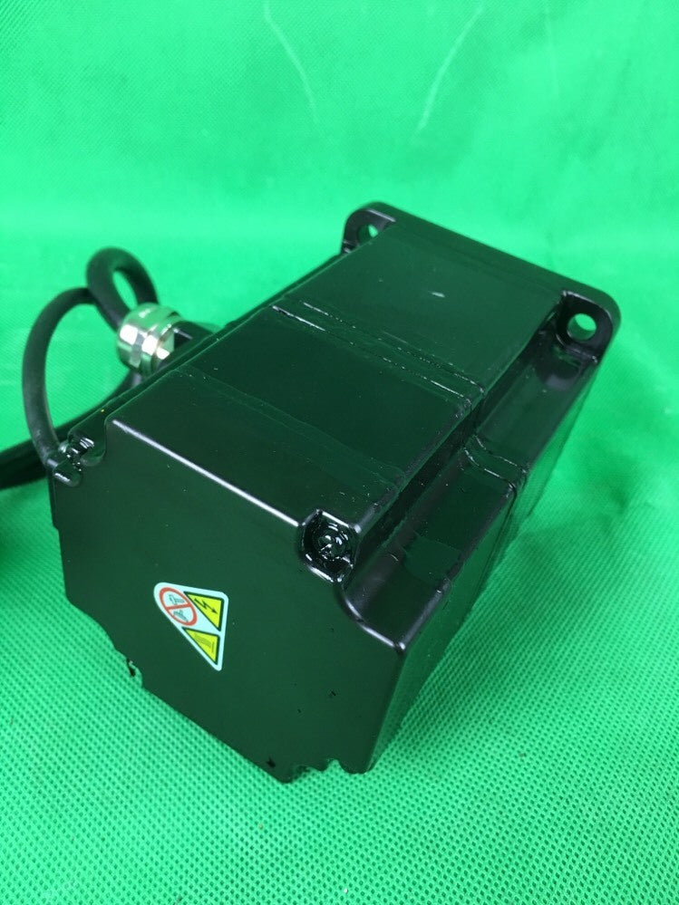 YASKAWA SGMEV-04A3E6E 200VAC AC SERVO MOTOR NEW SURPLUS