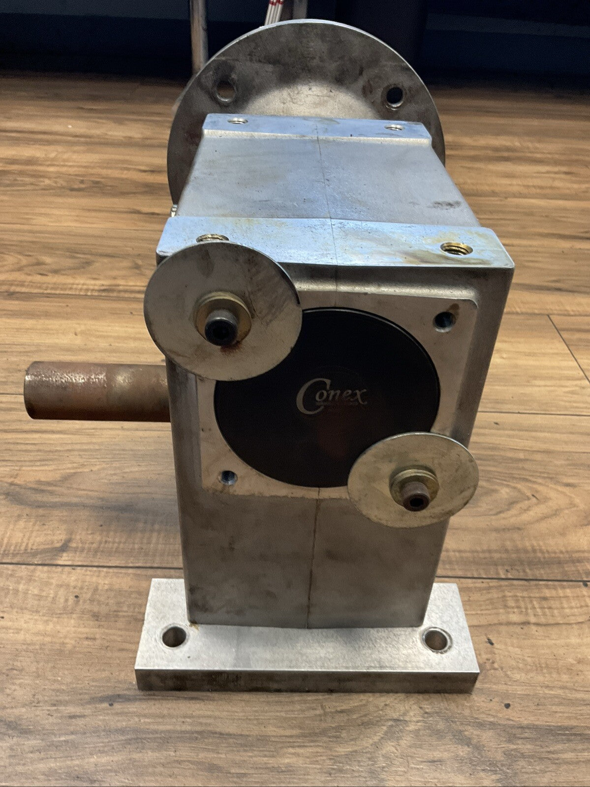 CONE DRIVE B101010.BANTE-------GEAR BOX RATIO 10:1