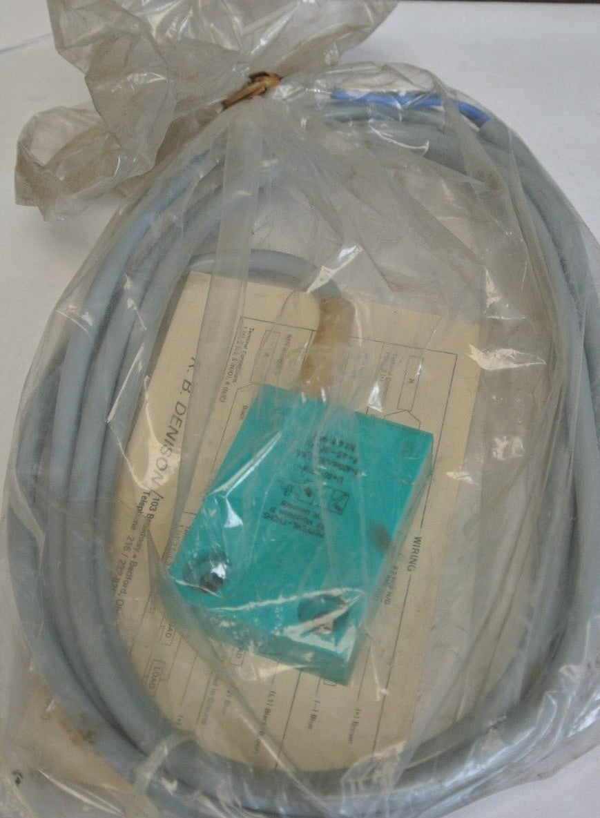 R.B. DENISON / PEPPERL + FUCHS NJ4-F-W-S / NJ 4-F-W-S PROX. SWITCH - NEW SURPLUS
