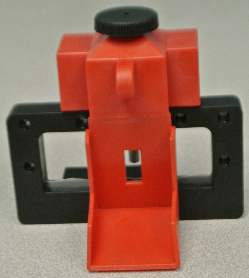 BRADY 65321 NO-HOLE OVERSIZED CIRCUIT BREAKER LOCK-OUT / NEW SURPLUS 3TM25 EACH