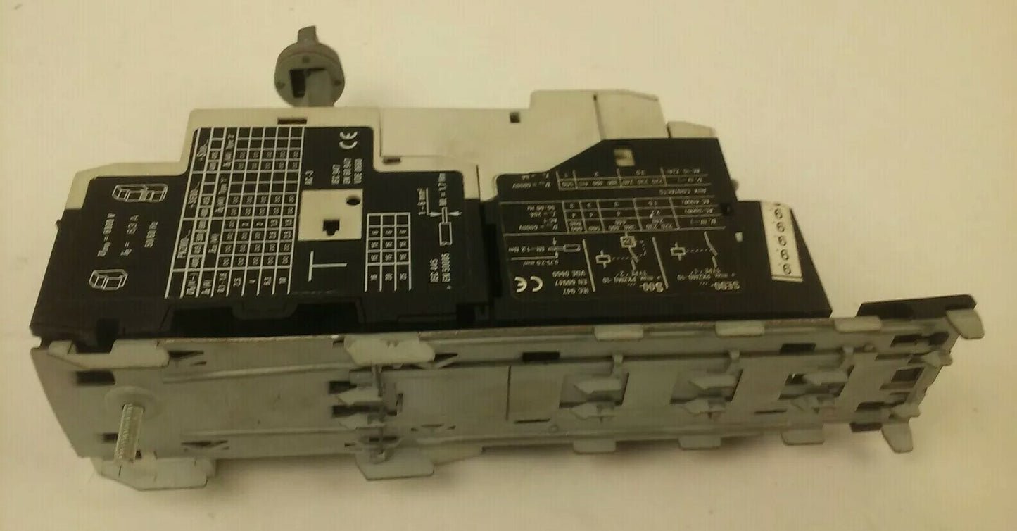 KLOCKNER MOELLER PKZM0-6,3 MOTOR STARTER W/ SE00-11-PKZ0, NHI11-PKZ0, 240V COIL